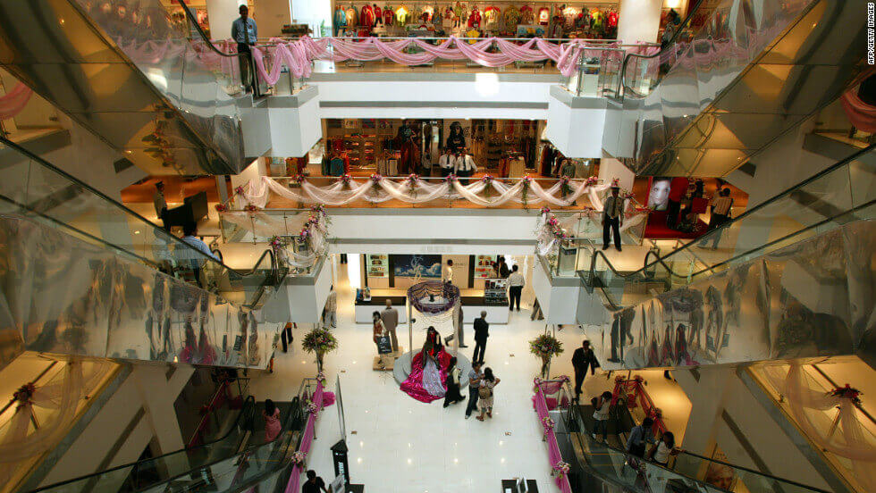 Best Markets To Do Shopping Of Sarees In Delhi